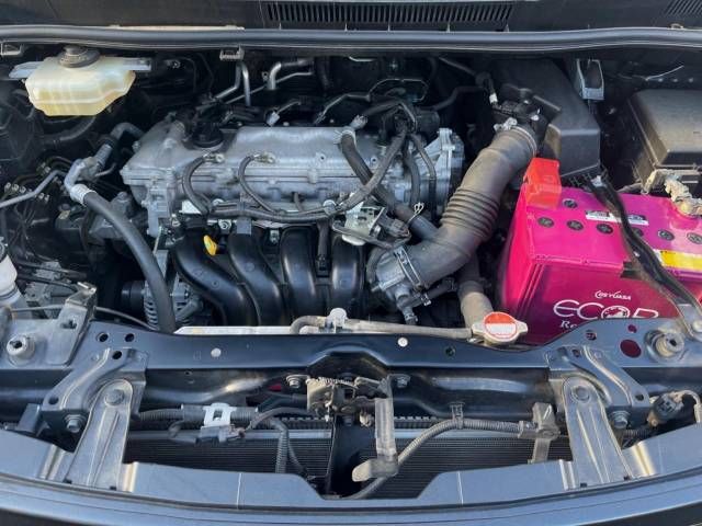 Toyota NOAH 2016-12 187332-18