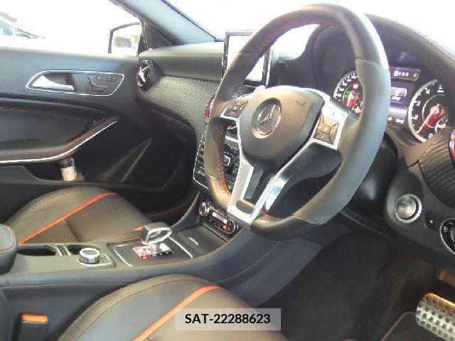Amg A-Class 2015-04 212341-11