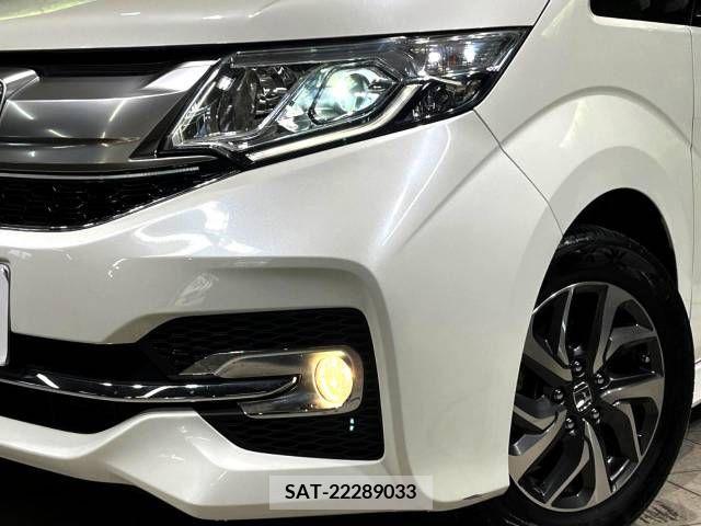 Honda e 2016-08 375669-9