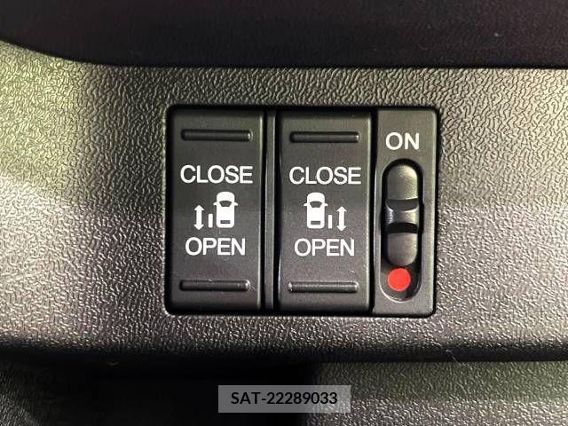Honda e 2016-08 375669-5