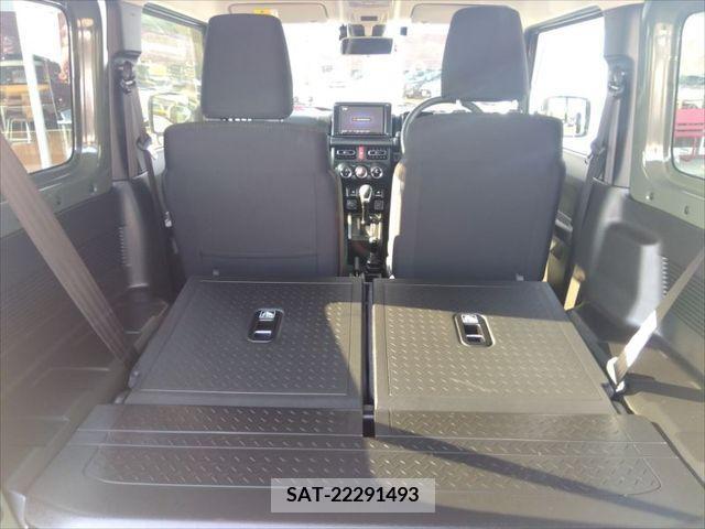 Suzuki JIMNY SIERRA 2022-03 306363-6