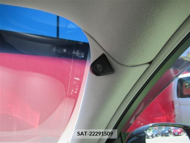 Nissan FUGA 2018-01 334233-17