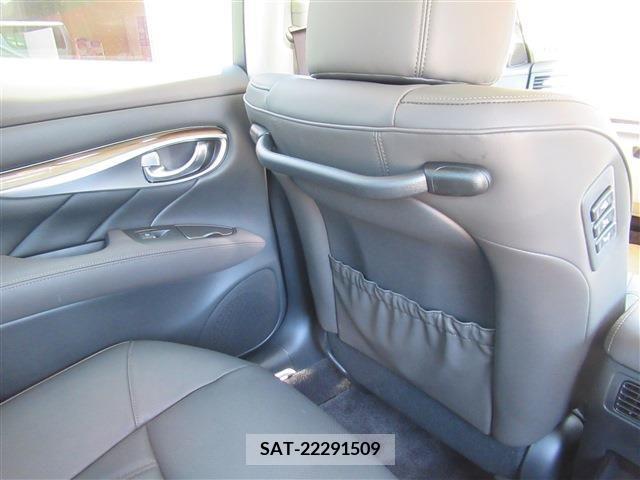 Nissan FUGA 2018-01 334233-24