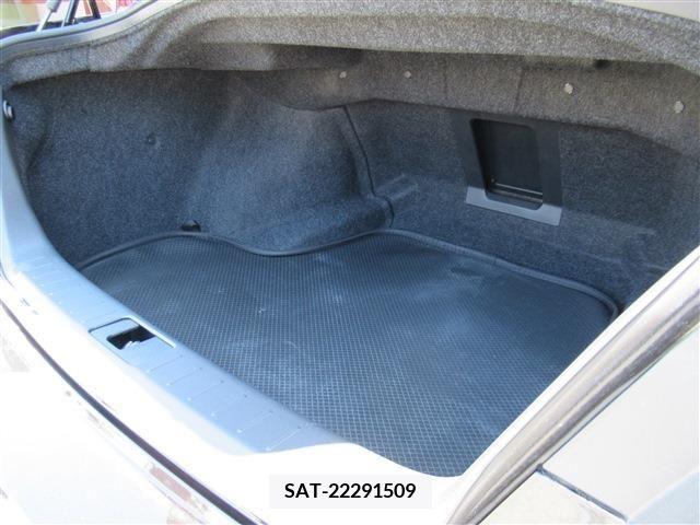 Nissan FUGA 2018-01 334233-26