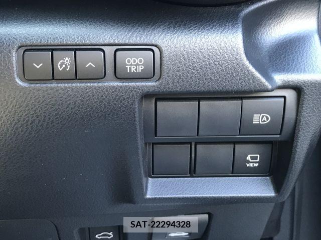 Lexus IS 2022-07 388129-20