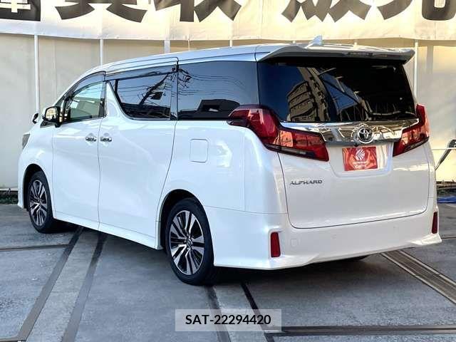 Toyota ALPHARD 2021-10 215924-9