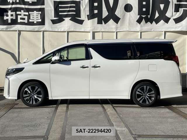 Toyota ALPHARD 2021-10 215924-3