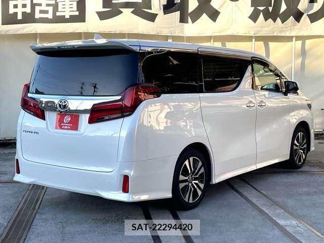 Toyota ALPHARD 2021-10 215924-2