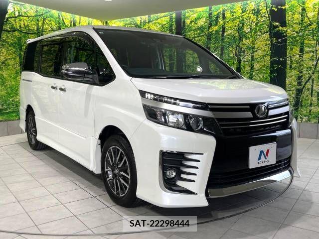 Toyota VOXY 2016-08 210849-17
