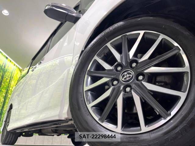 Toyota VOXY 2016-08 210849-14