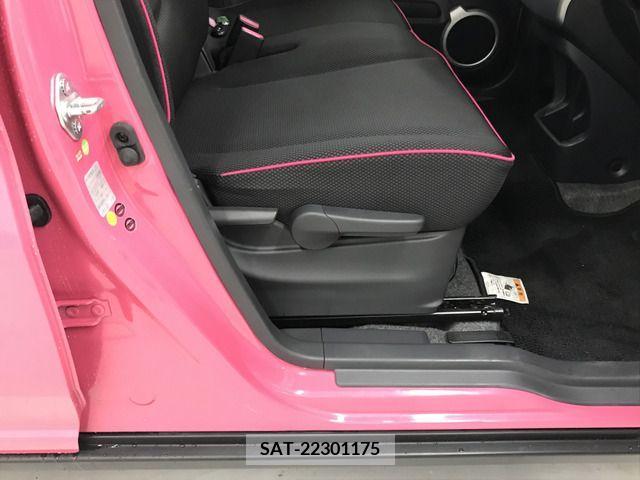 Suzuki HUSTLER 2014-01 396856-8