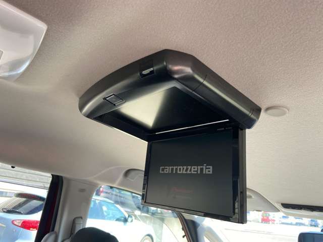 Nissan SERENA 2018-08 24807-13