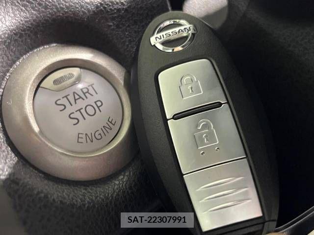 Nissan NOTE 2012-09 302283-4