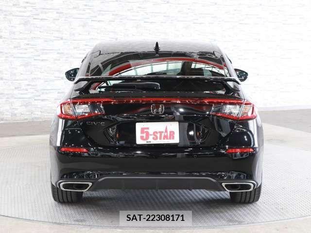 Honda CIVIC 2022-05 357947-12