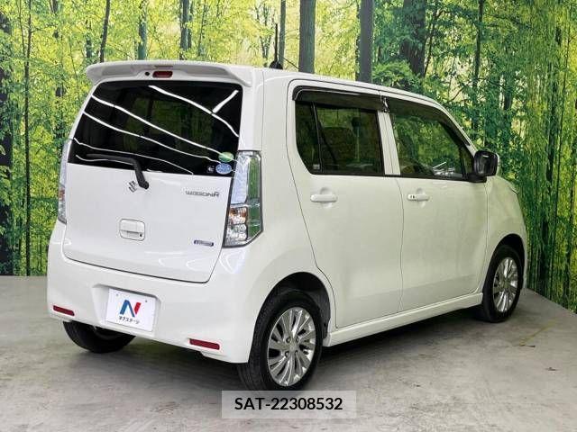 Suzuki WAGON R 2014-12 251098-17
