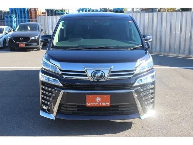 Toyota VELLFIRE 2018-08 183652-1