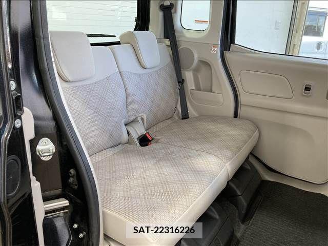 Mitsubishi EK SPACE 2017-09 300693-13