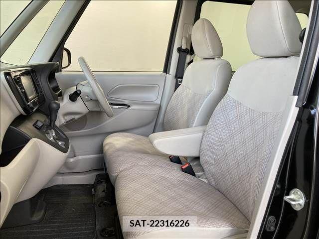 Mitsubishi EK SPACE 2017-09 300693-12