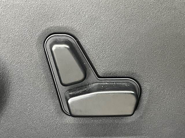 Jeep CHEROKEE 2016-09 17762-8