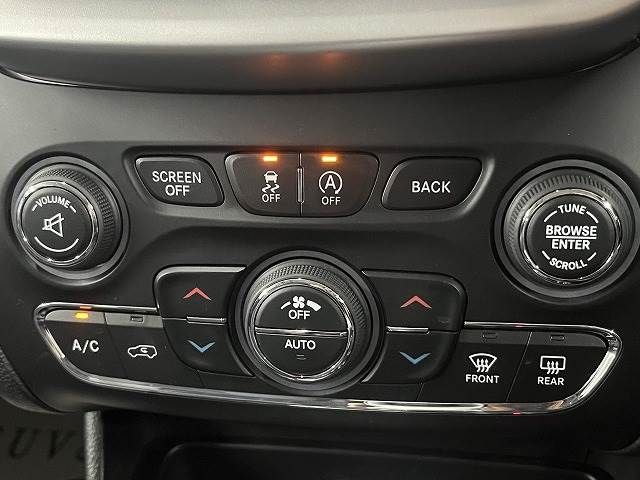 Jeep CHEROKEE 2016-09 17762-11