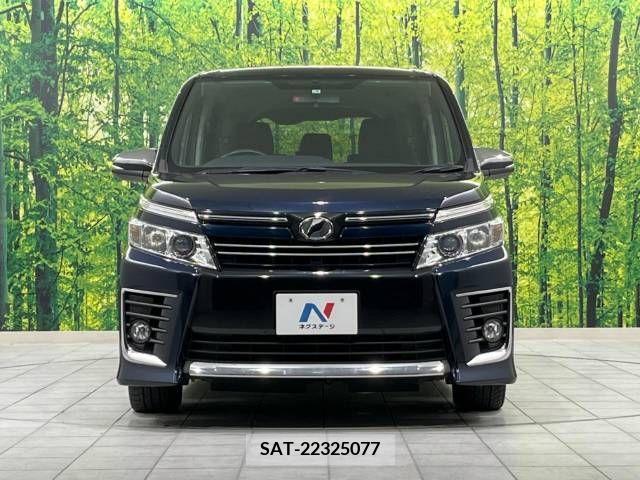 Toyota VOXY 2015-02 289157-15