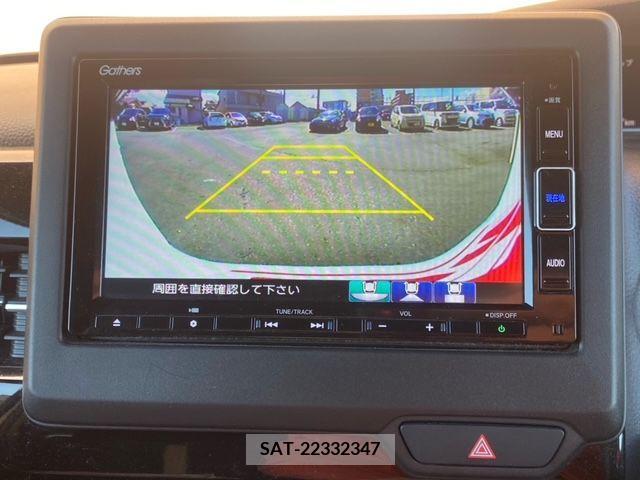 Honda N BOX CUSTOM 2022-03 307402-5