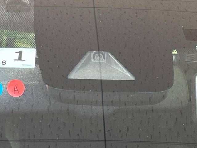 Toyota PRIUS 2021-01 28318-4
