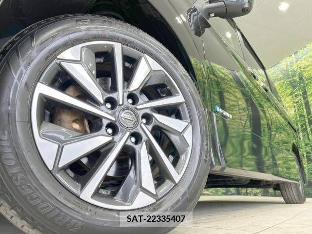 Nissan SERENA 2020-09 218354-14