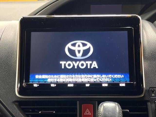 Toyota VOXY 2019-02 196484-2