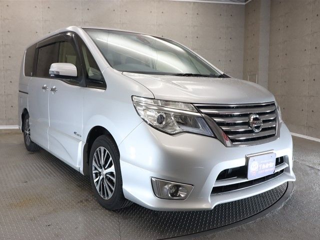 Nissan SERENA 2015-09 11621-21