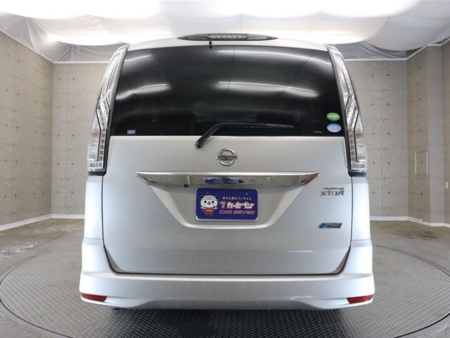 Nissan SERENA 2015-09 11621-23