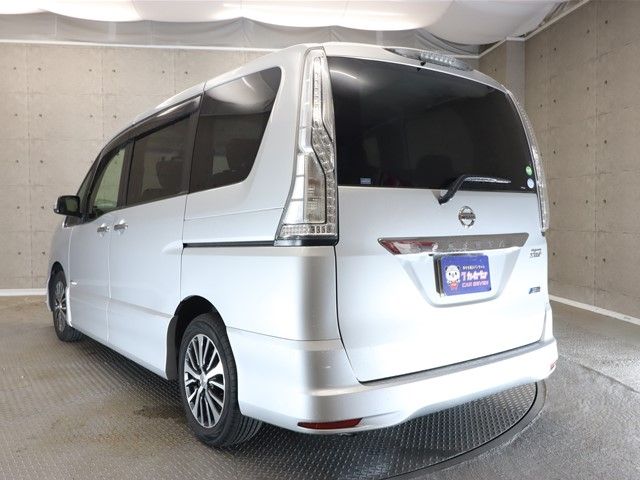 Nissan SERENA 2015-09 11621-24