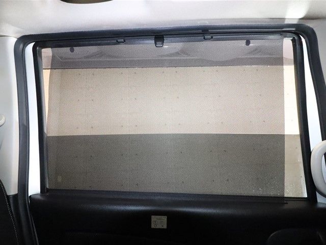 Nissan SERENA 2015-09 11621-26