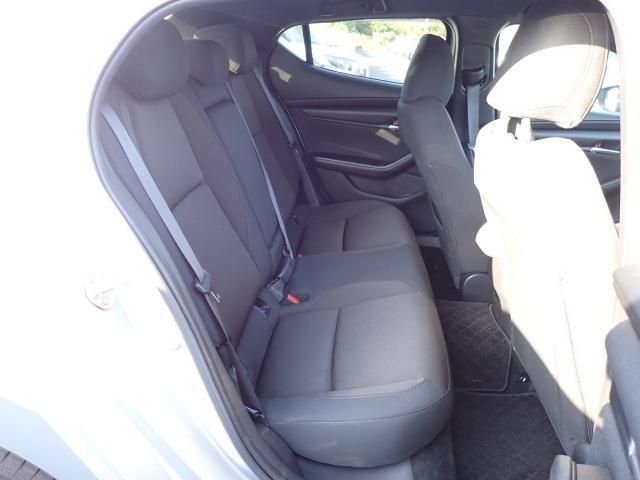 Mazda MAZDA3 2020-10 21748-13
