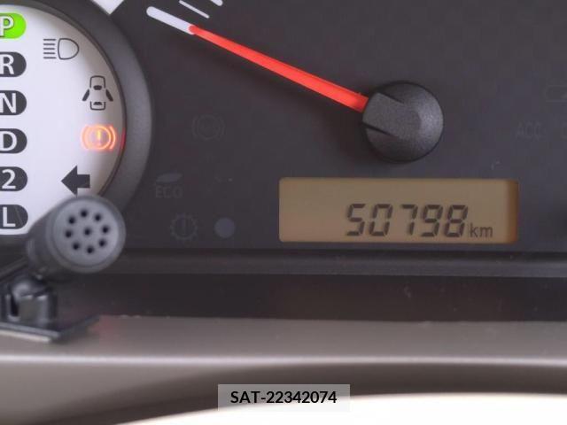 Suzuki ALTO 2014-04 352484-28
