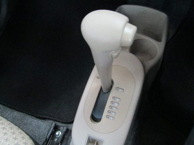Suzuki ALTO 2010-12 23283-19