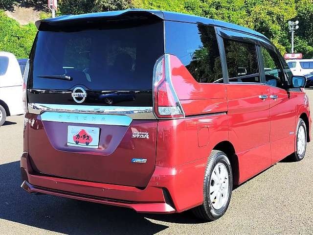Nissan SERENA 2017-12 21983-2