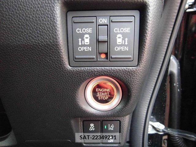Honda N BOX CUSTOM 2017-08 218967-5