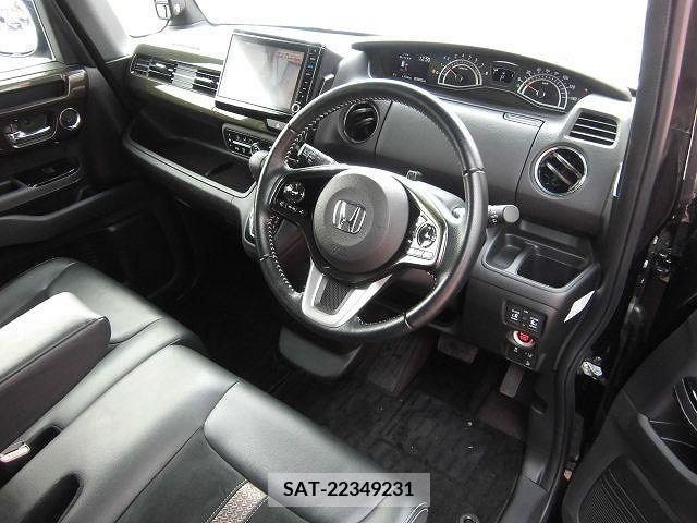 Honda N BOX CUSTOM 2017-08 218967-14