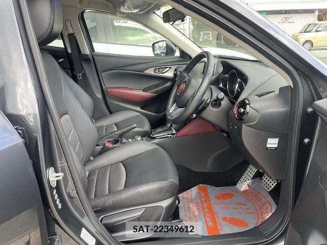 Mazda CX-3 2015-12 358481-4