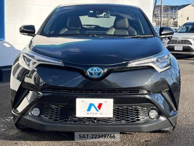 Toyota C-HR 2017-12 209009-14