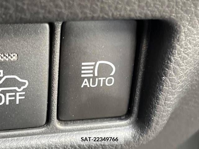 Toyota C-HR 2017-12 209009-6