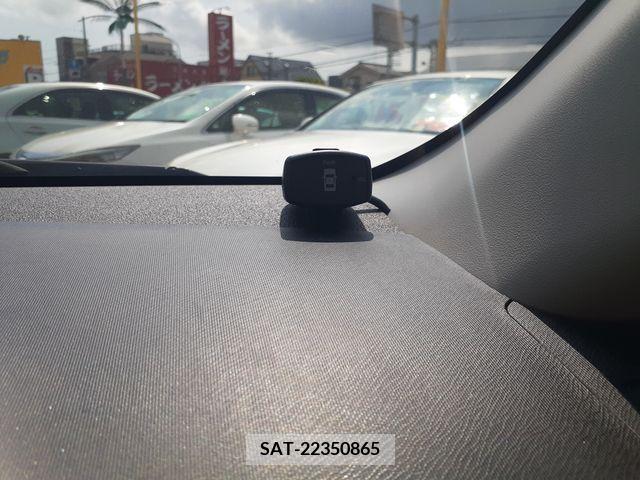 Toyota AQUA 2017-09 395701-25
