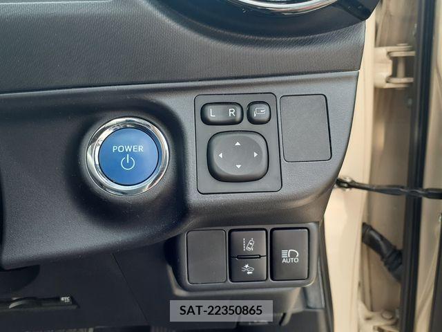 Toyota AQUA 2017-09 395701-23