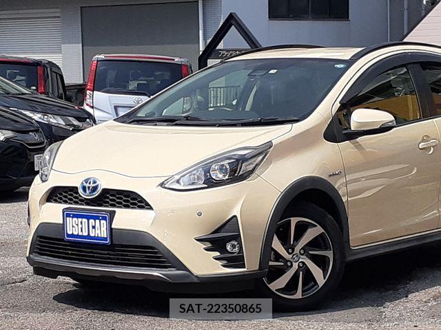 Toyota AQUA 2017-09 395701-6