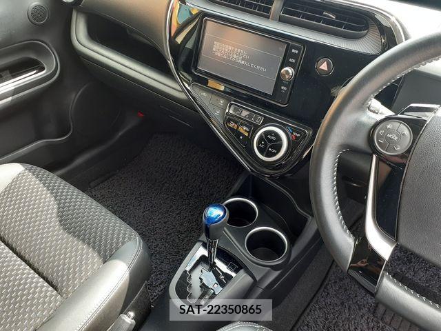 Toyota AQUA 2017-09 395701-20