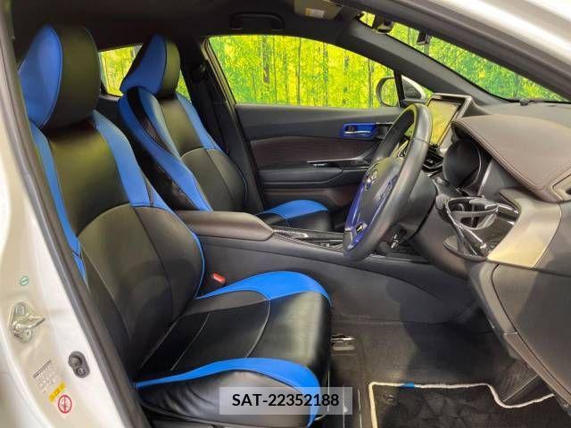 Toyota C-HR 2018-03 389938-8