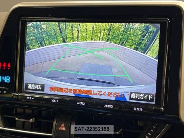 Toyota C-HR 2018-03 389938-4