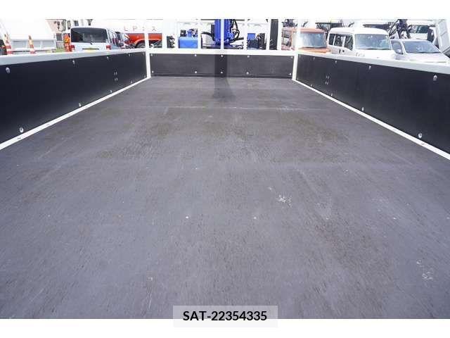 Mitsubishi CANTER 2023-08 345787-14