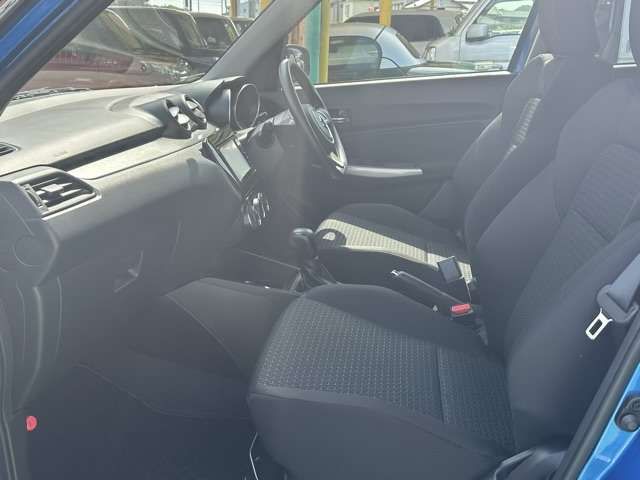 Suzuki SWIFT 2018-01 17480-2